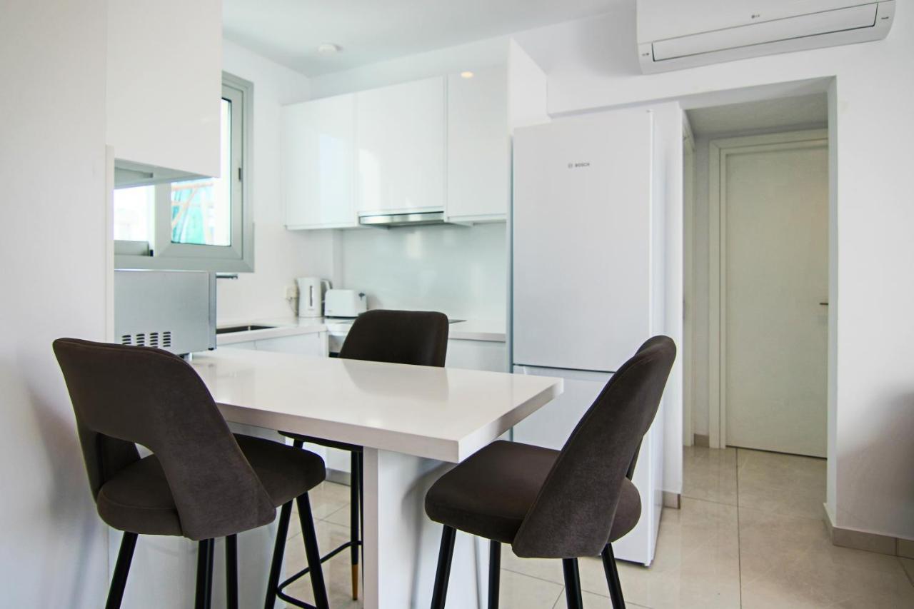 Phaedrus Living - Seaside Executive Flat Harbour 205 Apartman Paphos Kültér fotó